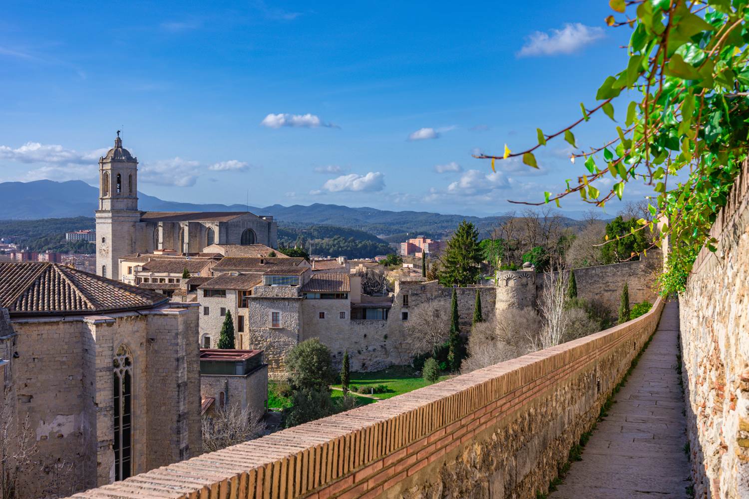 TOP Things to Do in Girona - Where Is Evelyn