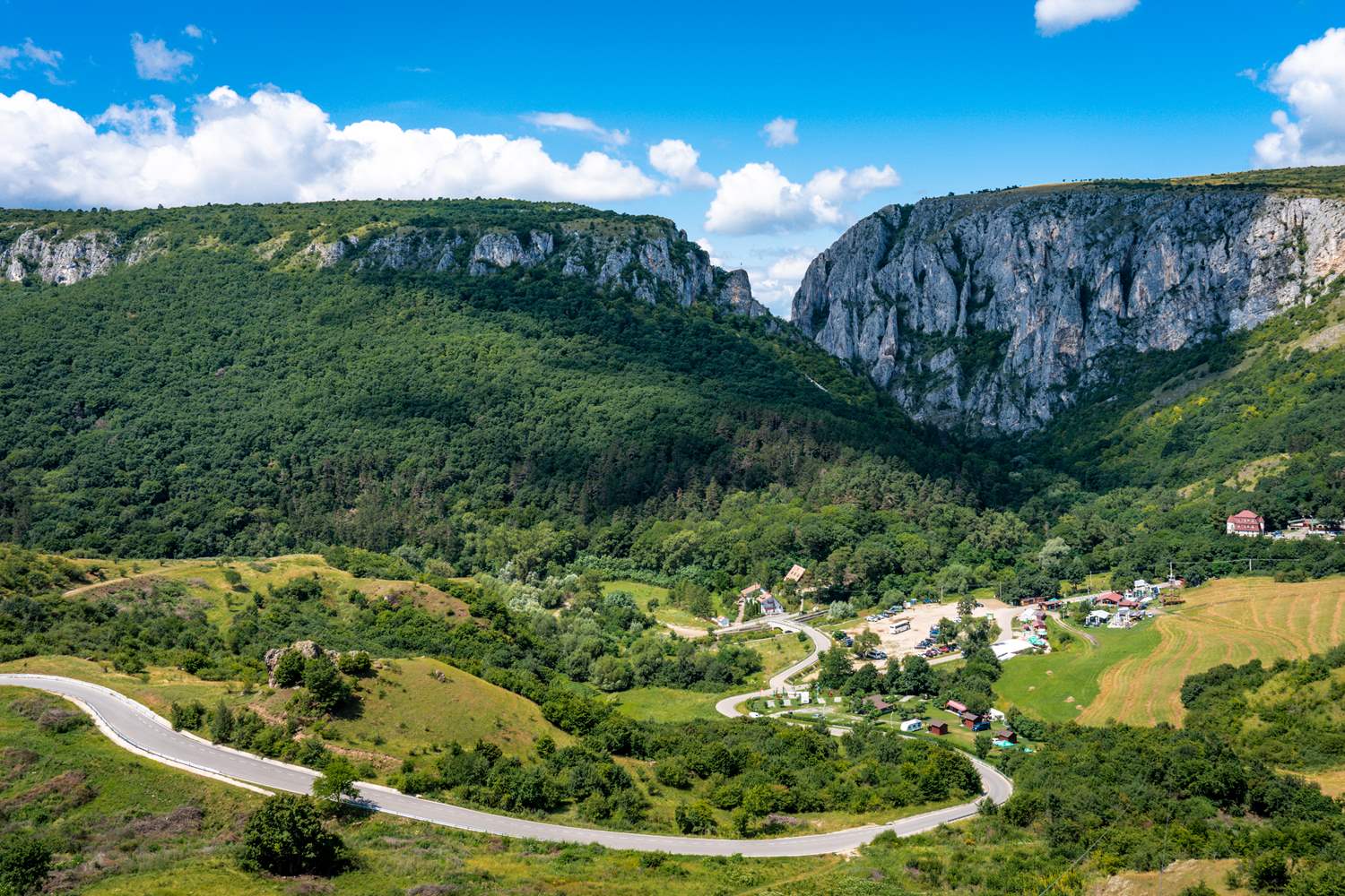 Cheile Turzii Reserve - Exploring the Turda Gorge - Where Is Evelyn