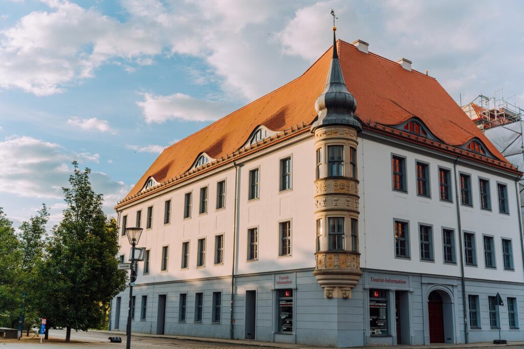 Bolfrashaus Building