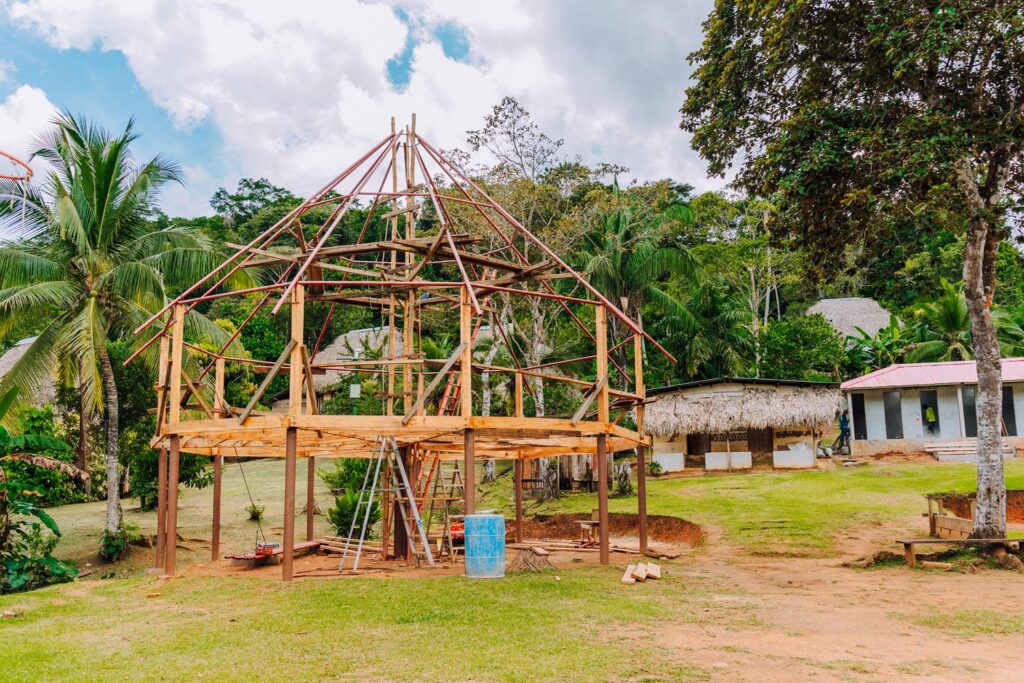 Embera 